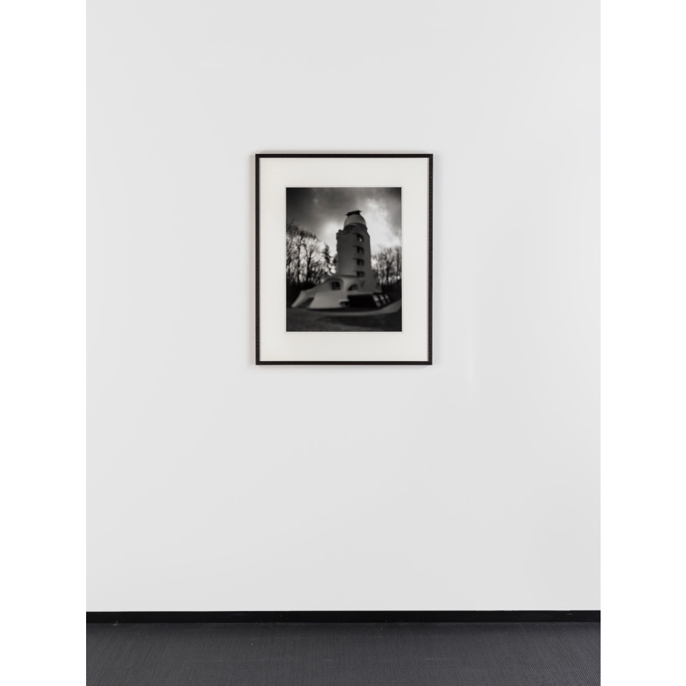 <a href="https://ueshima-collection.com/en/artist-list/10" style="color:inherit">HIROSHI SUGIMOTO</a>:Einstein Tower