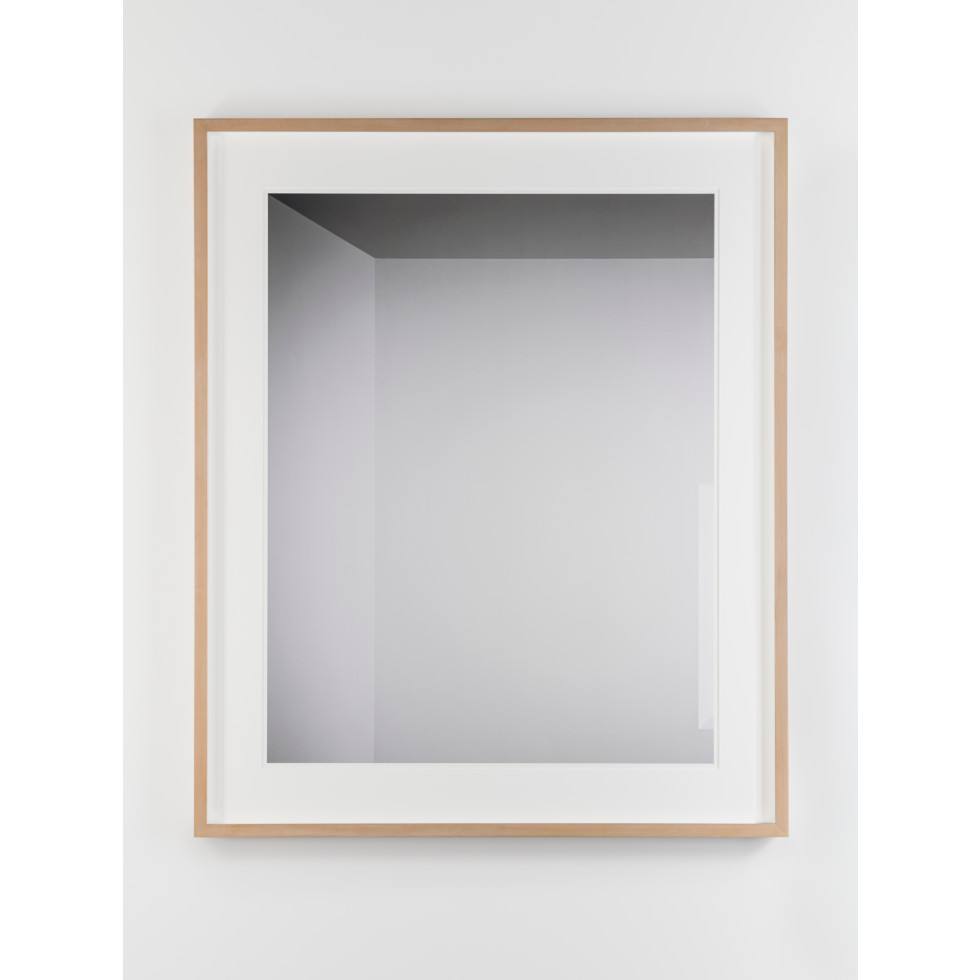 <a href="https://ueshima-collection.com/en/artist-list/10" style="color:inherit">HIROSHI SUGIMOTO</a>:Colors of Shadow C1017